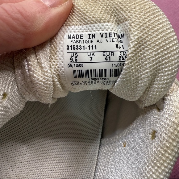 Nike Women's White and Gold Sneakers - Picture 7 of 7